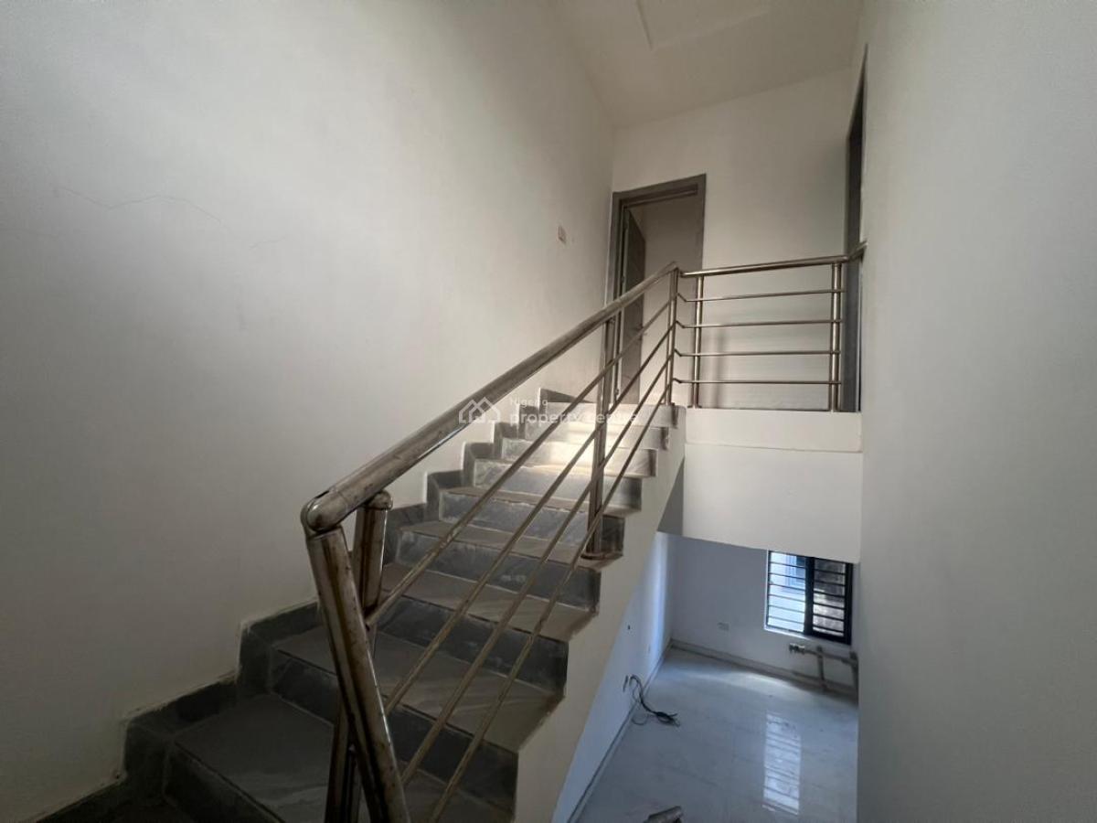 3 Bedrooms Terrace Duplex, Ologolo, Lekki, Lagos, Terraced Duplex for Sale