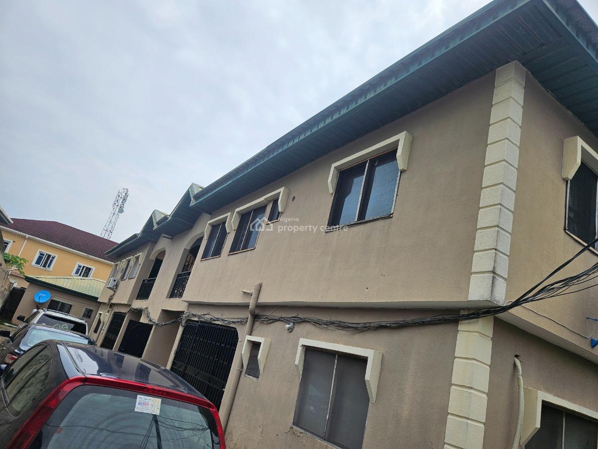 4 Unit of 3 Bedrooms and 1 Unit of 2 Bedrooms for Your Comfort, Palm Crescent Estate, Badore, Ajah, Lagos, Block of Flats for Sale