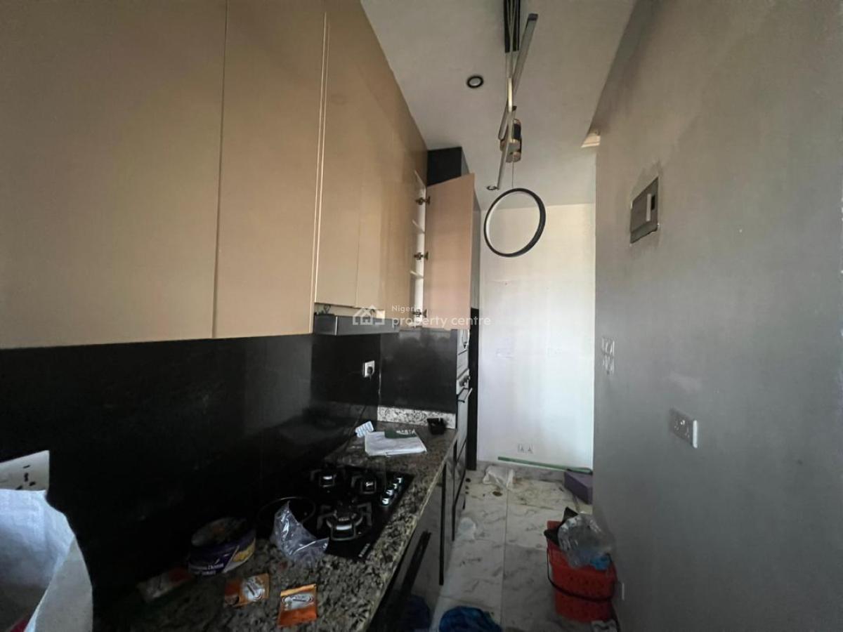 2 Bedrooms Penthouse Without Elevator, Ologolo, Lekki, Lagos, House for Rent