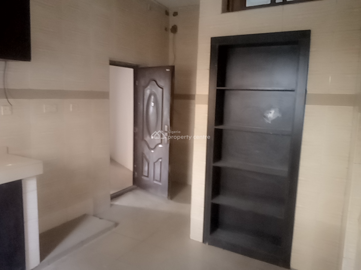 a Neatly and Massively Built Mini Flat, Osapa, Lekki, Lagos, Flat / Apartment for Rent
