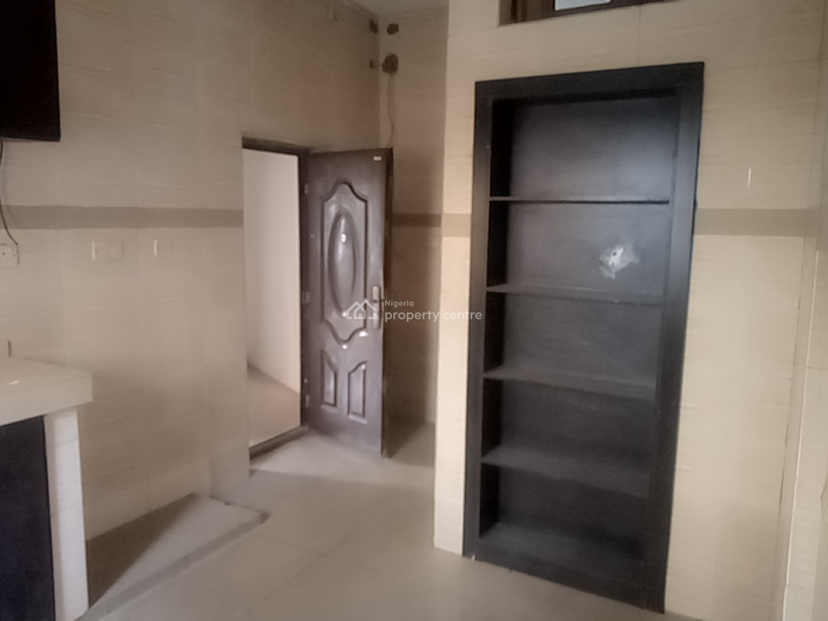 a Neatly and Massively Built Mini Flat, Osapa, Lekki, Lagos, Flat / Apartment for Rent