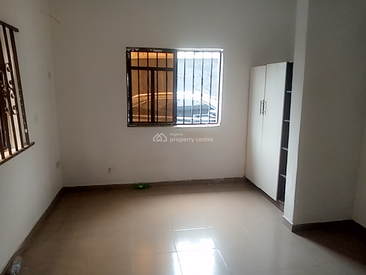 a Neatly and Massively Built Mini Flat, Osapa, Lekki, Lagos, Flat / Apartment for Rent
