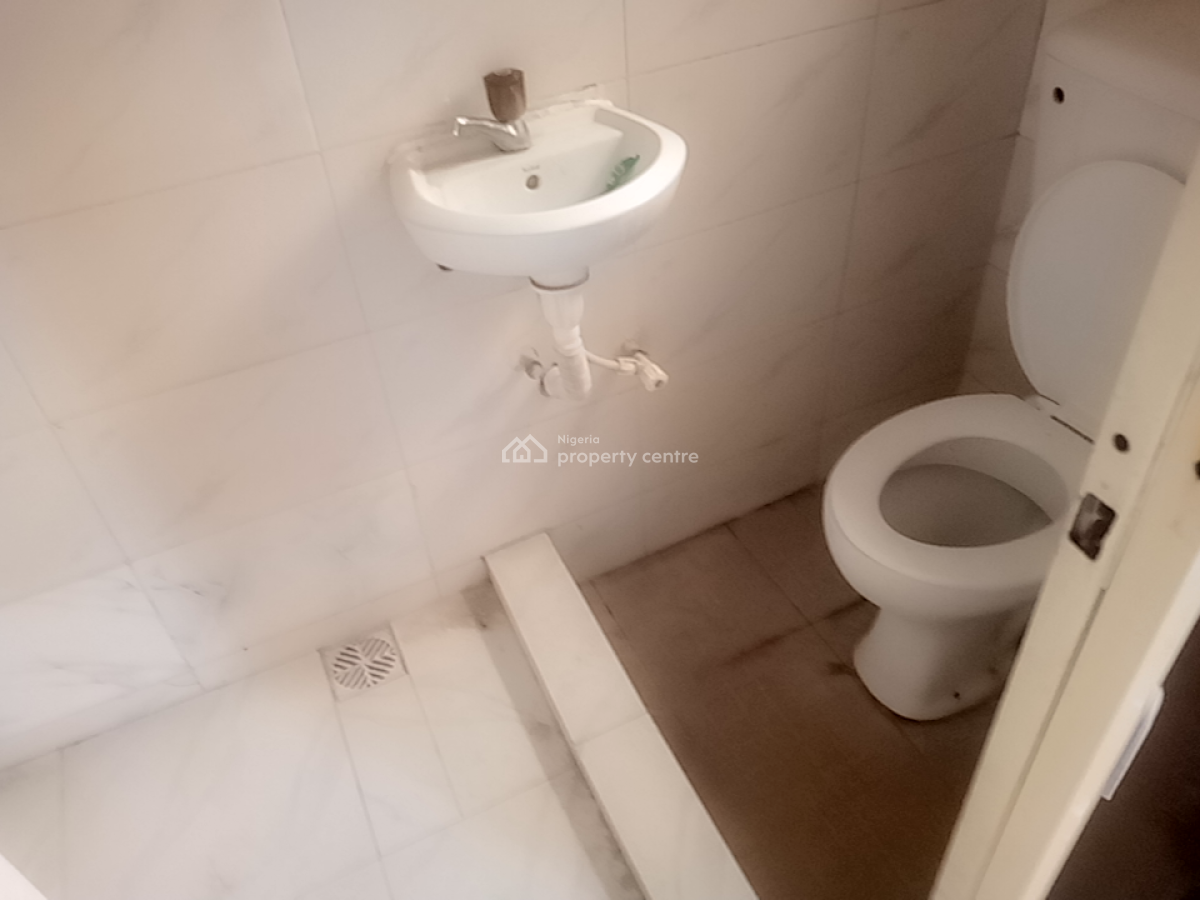 a Neatly and Massively Built Mini Flat, Osapa, Lekki, Lagos, Flat / Apartment for Rent