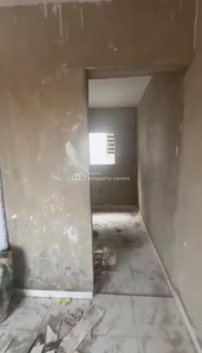 Very Decent Nice and Standard Mini Flat, Shomolu, Lagos, Mini Flat (room and Parlour) for Rent
