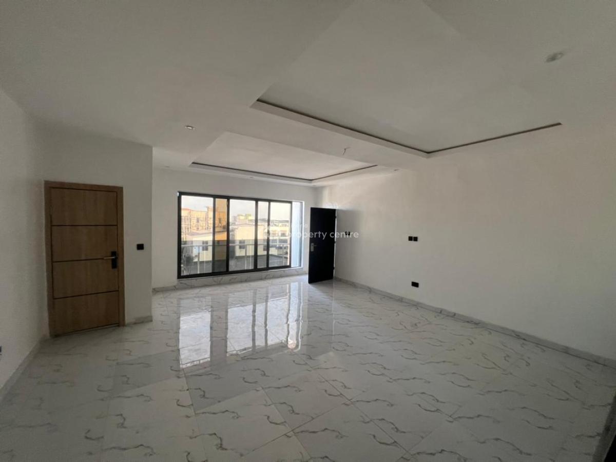 3 Bedrooms Penthouse with Elevator, Ologolo, Lekki, Lagos, House for Rent