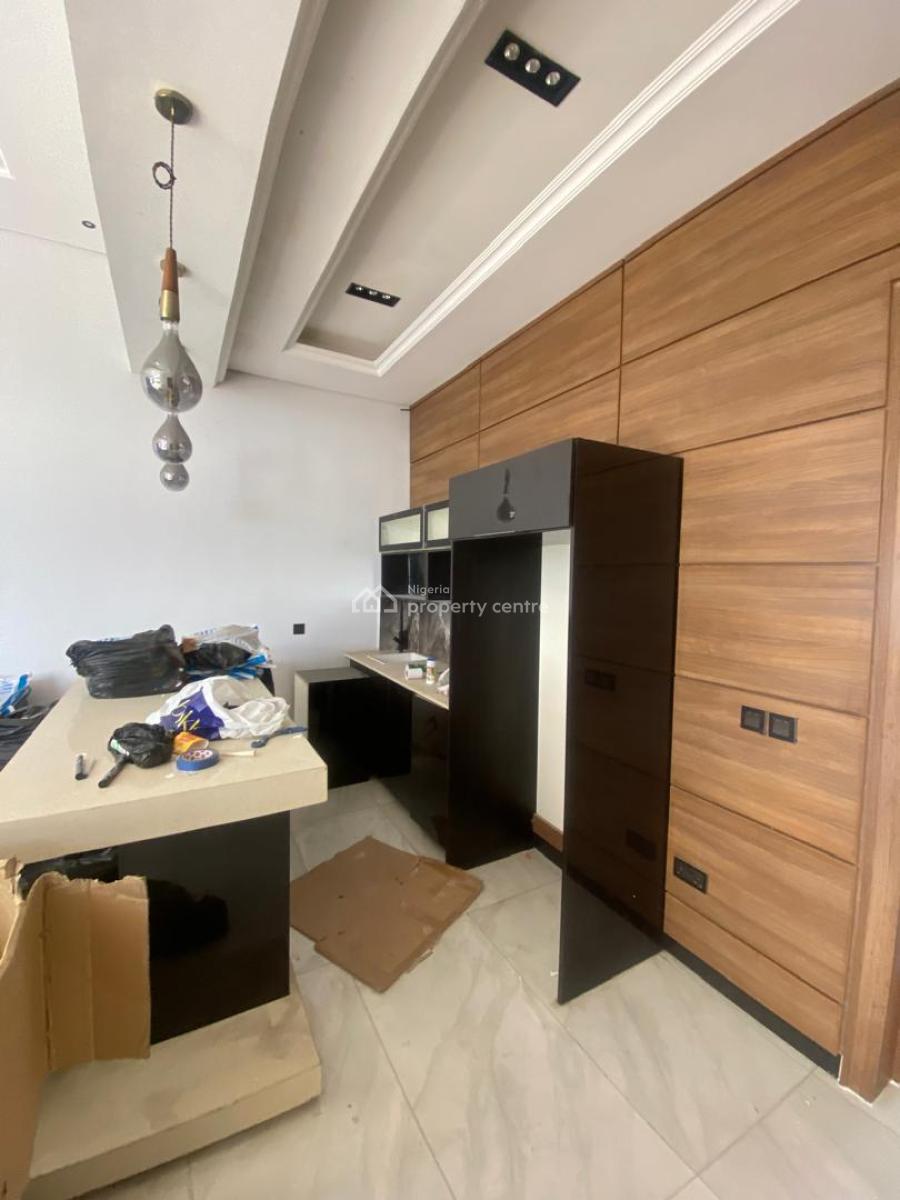 Luxuriously Built 3 Bedroom Penthouse Apartment, Richmond Estate, Ikate, Lekki, Lagos, Flat / Apartment for Sale