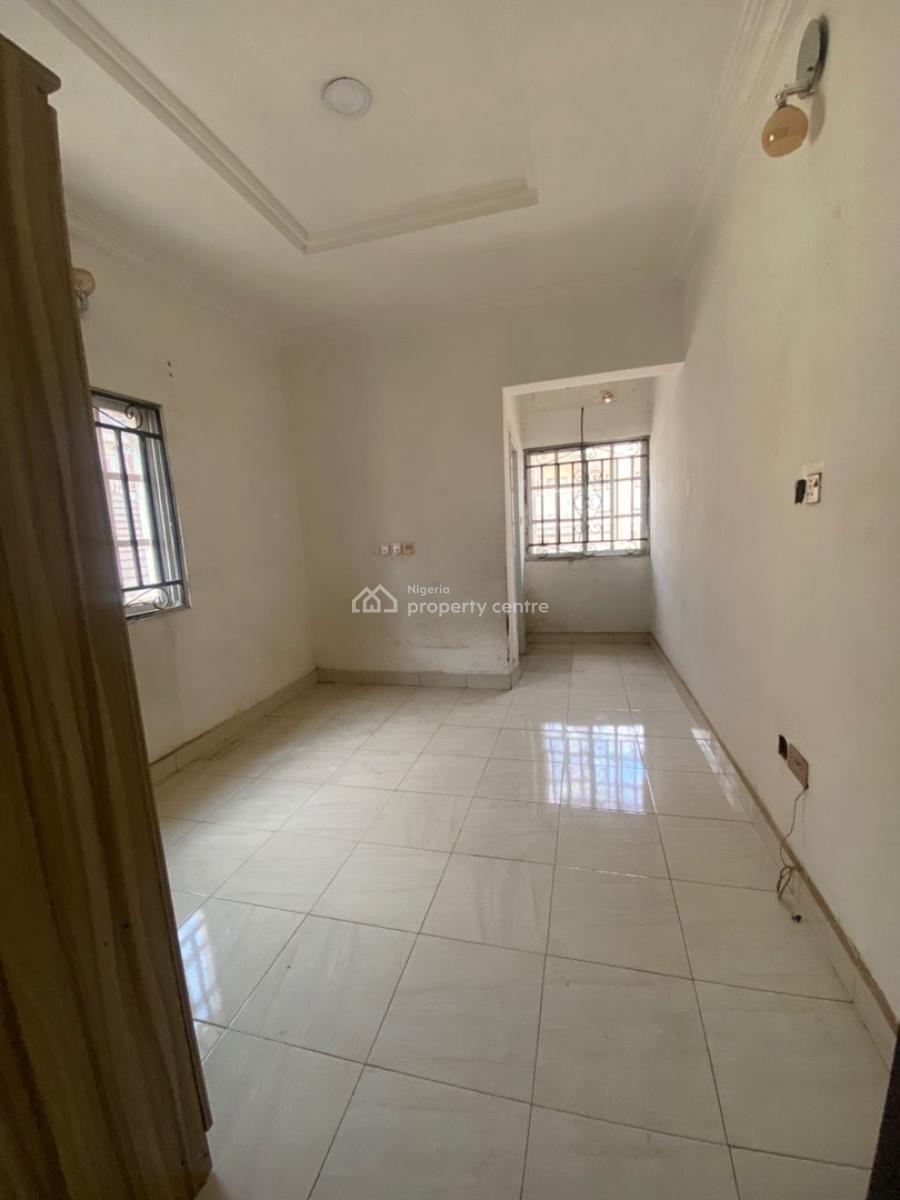 Standard 2 Bedroom Apartment, Main, Gwarinpa, Abuja, Flat / Apartment for Rent