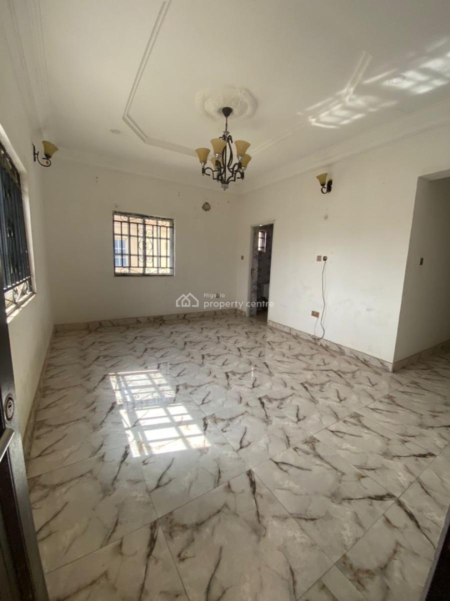 Standard 2 Bedroom Apartment, Main, Gwarinpa, Abuja, Flat / Apartment for Rent