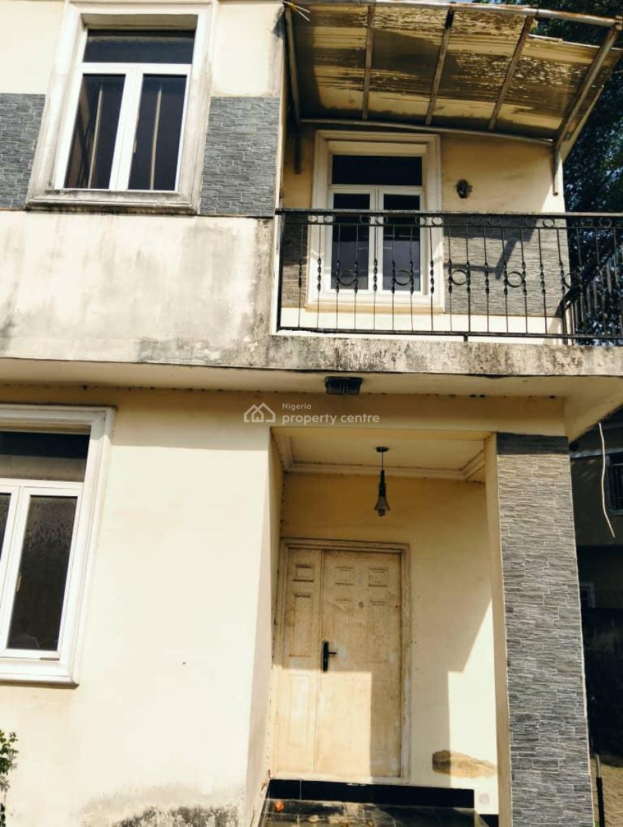 Distress Property 4bedroom Dupkex + a Room &parlor Bq on  640sqm Land, Lekki County Ikota ,lekki ,lagos ,nigeria, Ikota, Lekki, Lagos, Detached Duplex for Sale