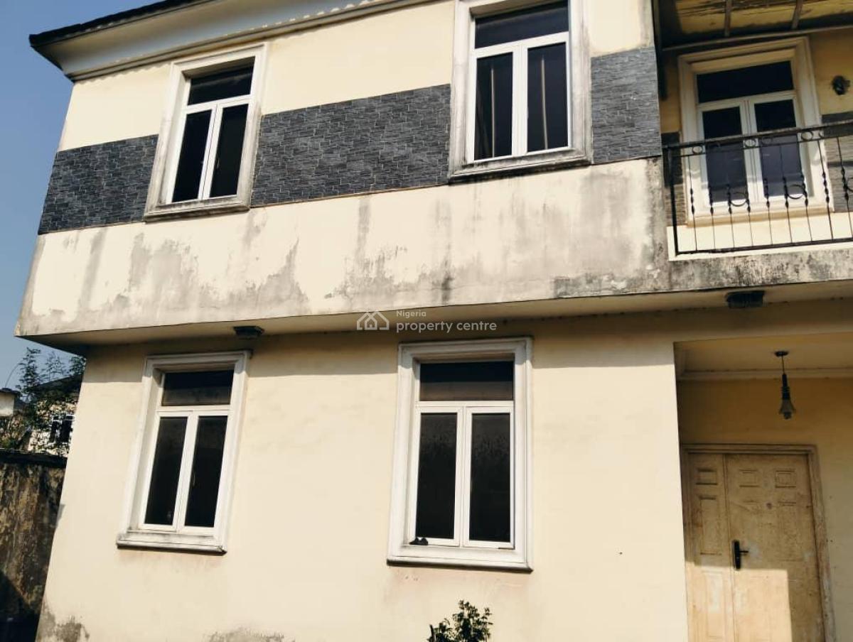 Distress Property 4bedroom Dupkex + a Room &parlor Bq on  640sqm Land, Lekki County Ikota ,lekki ,lagos ,nigeria, Ikota, Lekki, Lagos, Detached Duplex for Sale
