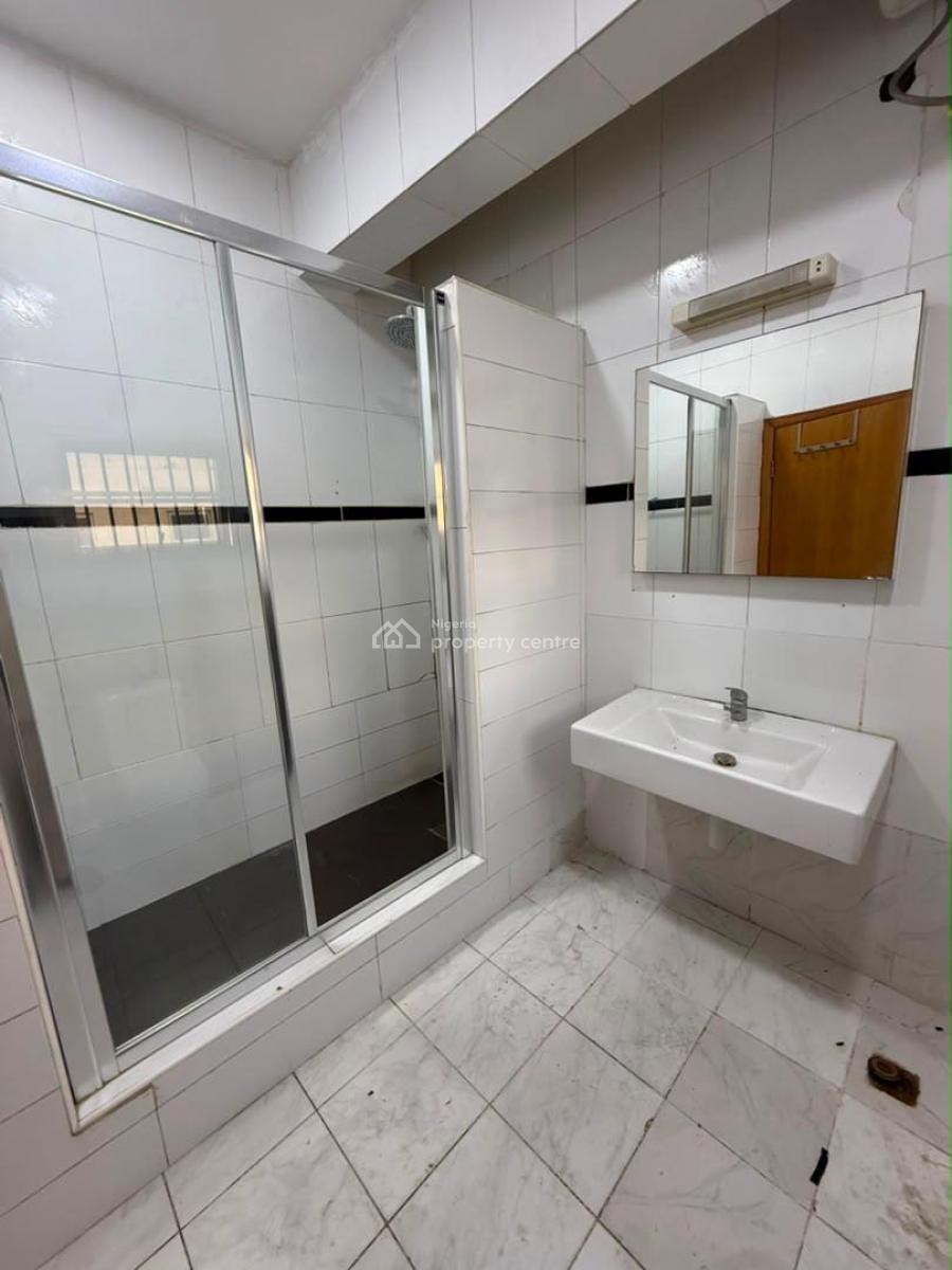 Spacious 3 Bedroom House with a Bq, Treasure Gardens Estate, Lekki Phase 1, Lekki, Lagos, Semi-detached Duplex for Rent