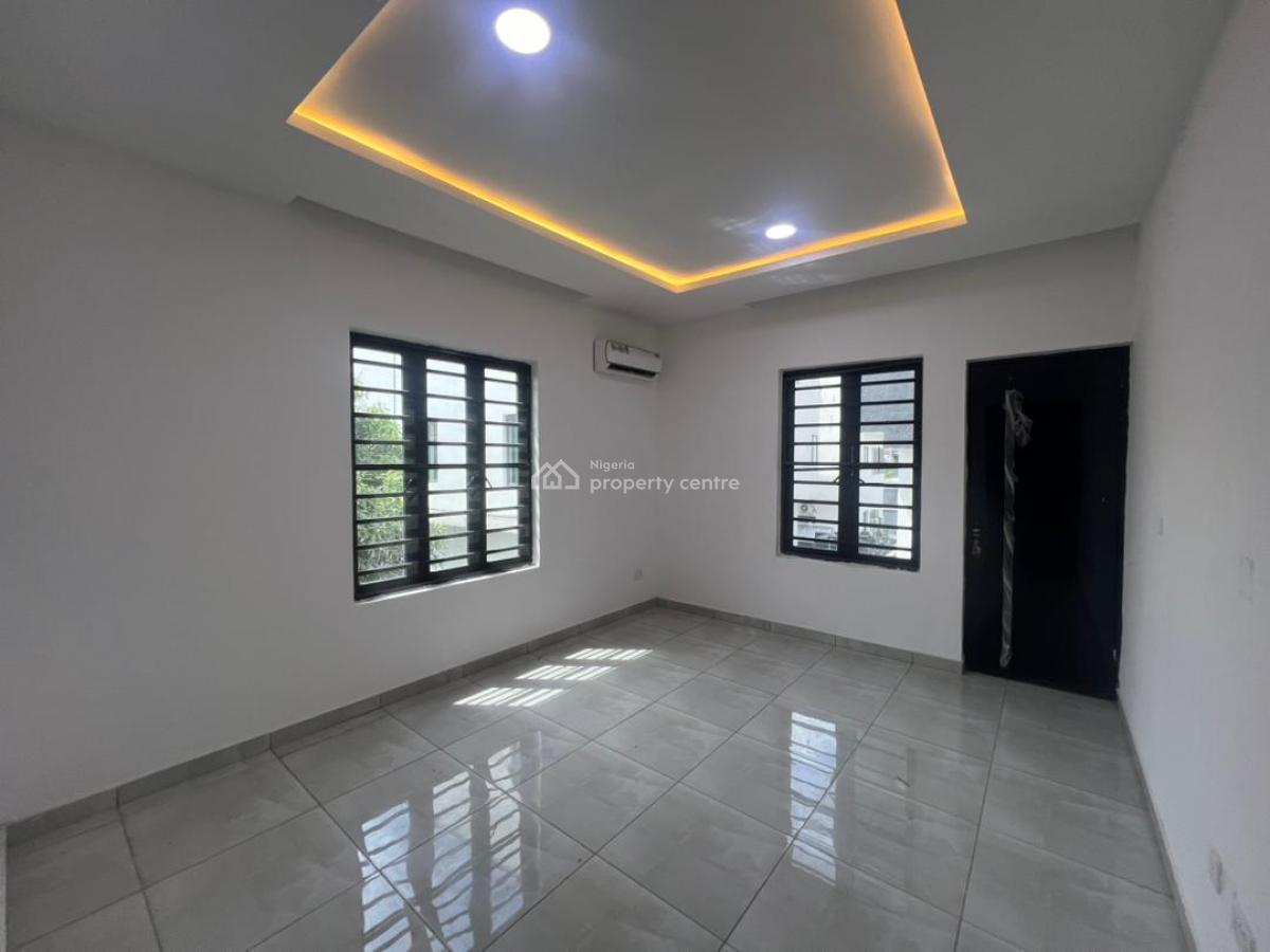 Brand  New 3 Bedroom Apartment and Bq, Lekki Phase 1, Lekki, Lagos, Flat / Apartment for Sale