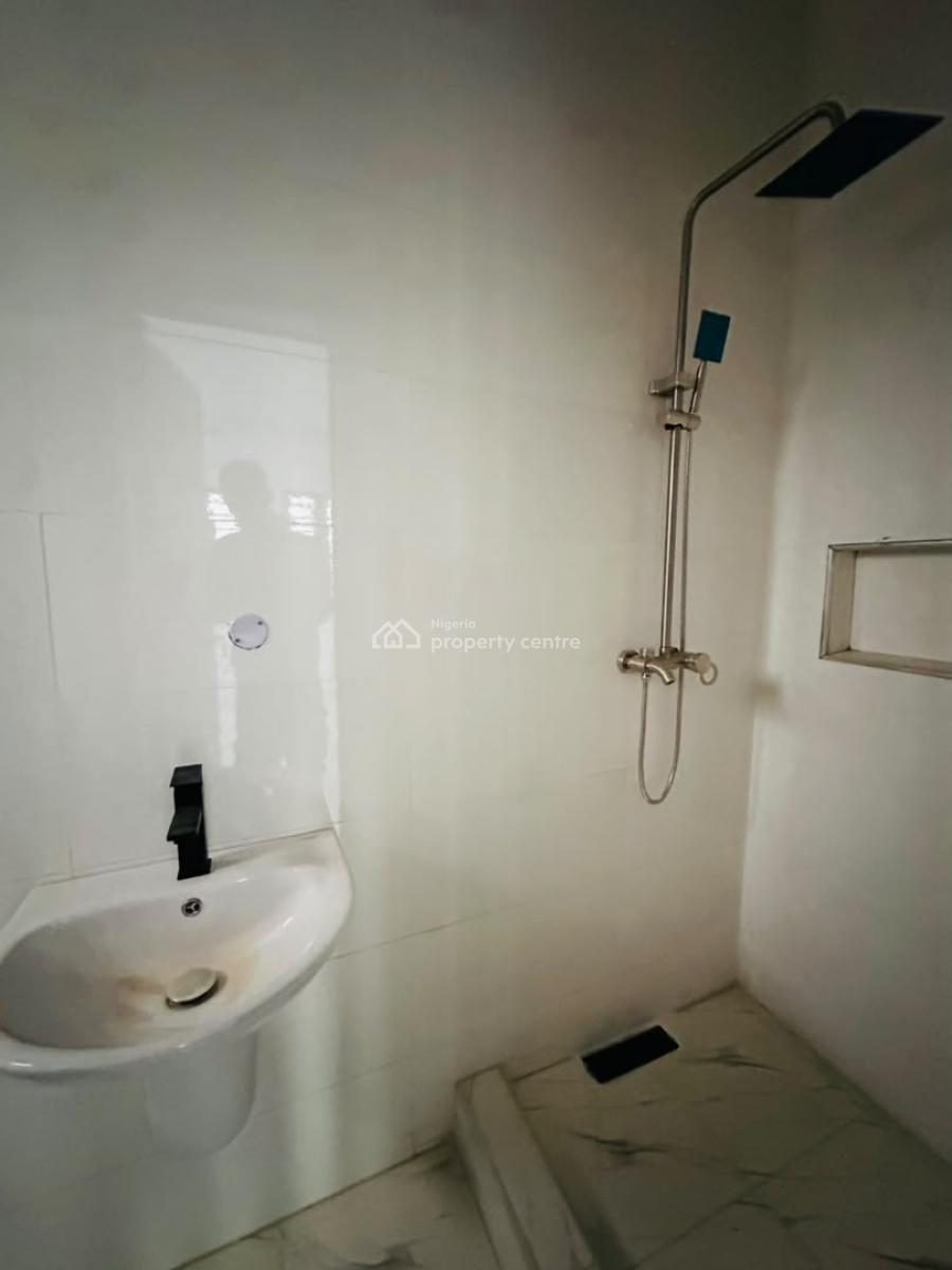 Exquisite 2 Bedroom Apartment with Swimming Pool, Ajah, Ajah, Lagos, Flat / Apartment for Rent