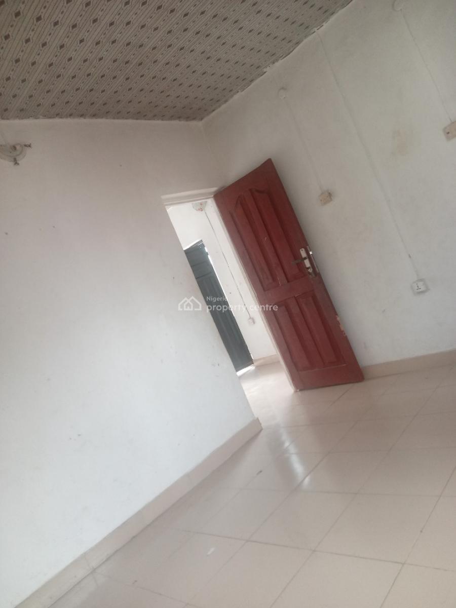 Spacious Fine Miniflat Upstairs, Unity Estate Badore Ajah Lagos, Badore, Ajah, Lagos, Mini Flat (room and Parlour) for Rent