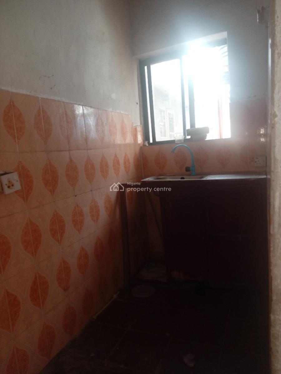 Spacious Fine Miniflat Upstairs, Unity Estate Badore Ajah Lagos, Badore, Ajah, Lagos, Mini Flat (room and Parlour) for Rent