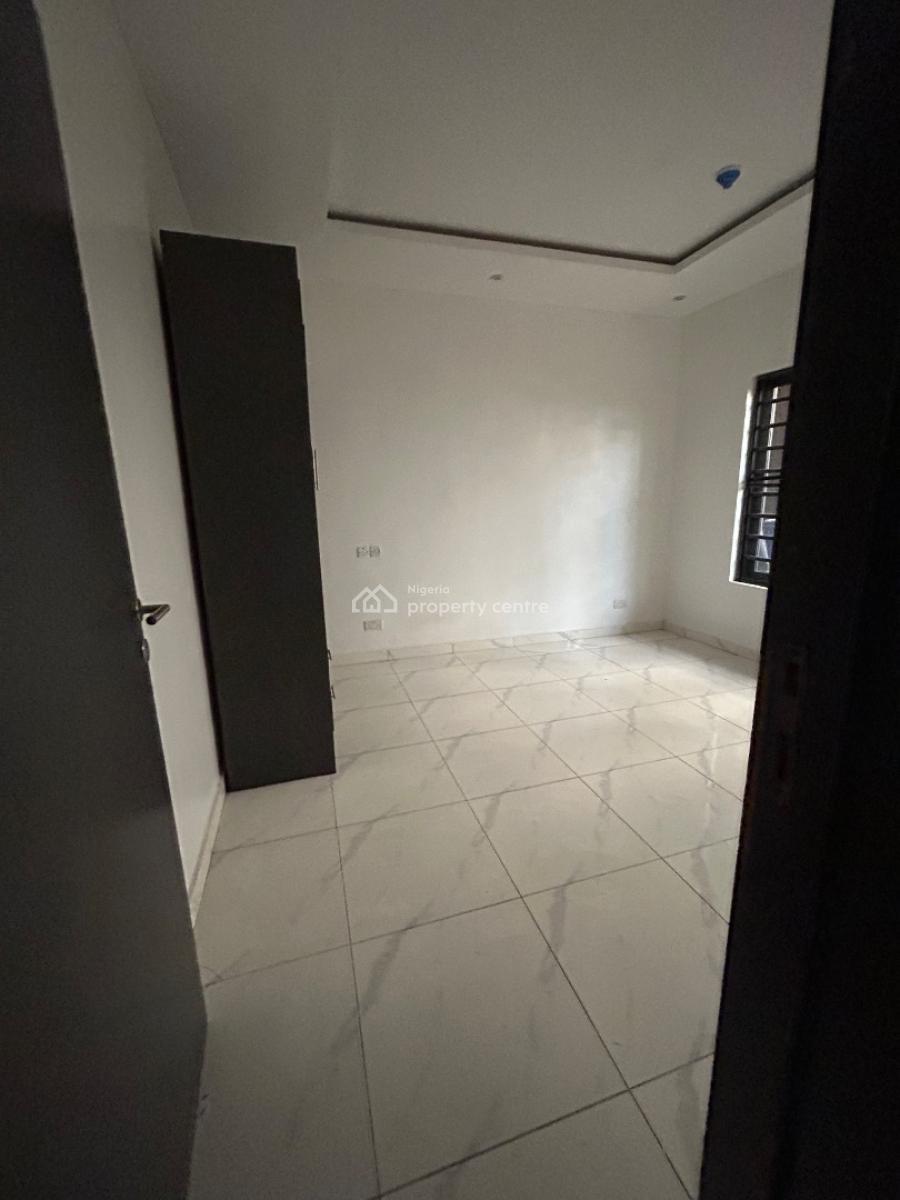 Newly Built 2 Bedroom Apartment with Pool, Lekki Right, Lekki Phase 1, Lekki, Lagos, Flat / Apartment for Sale