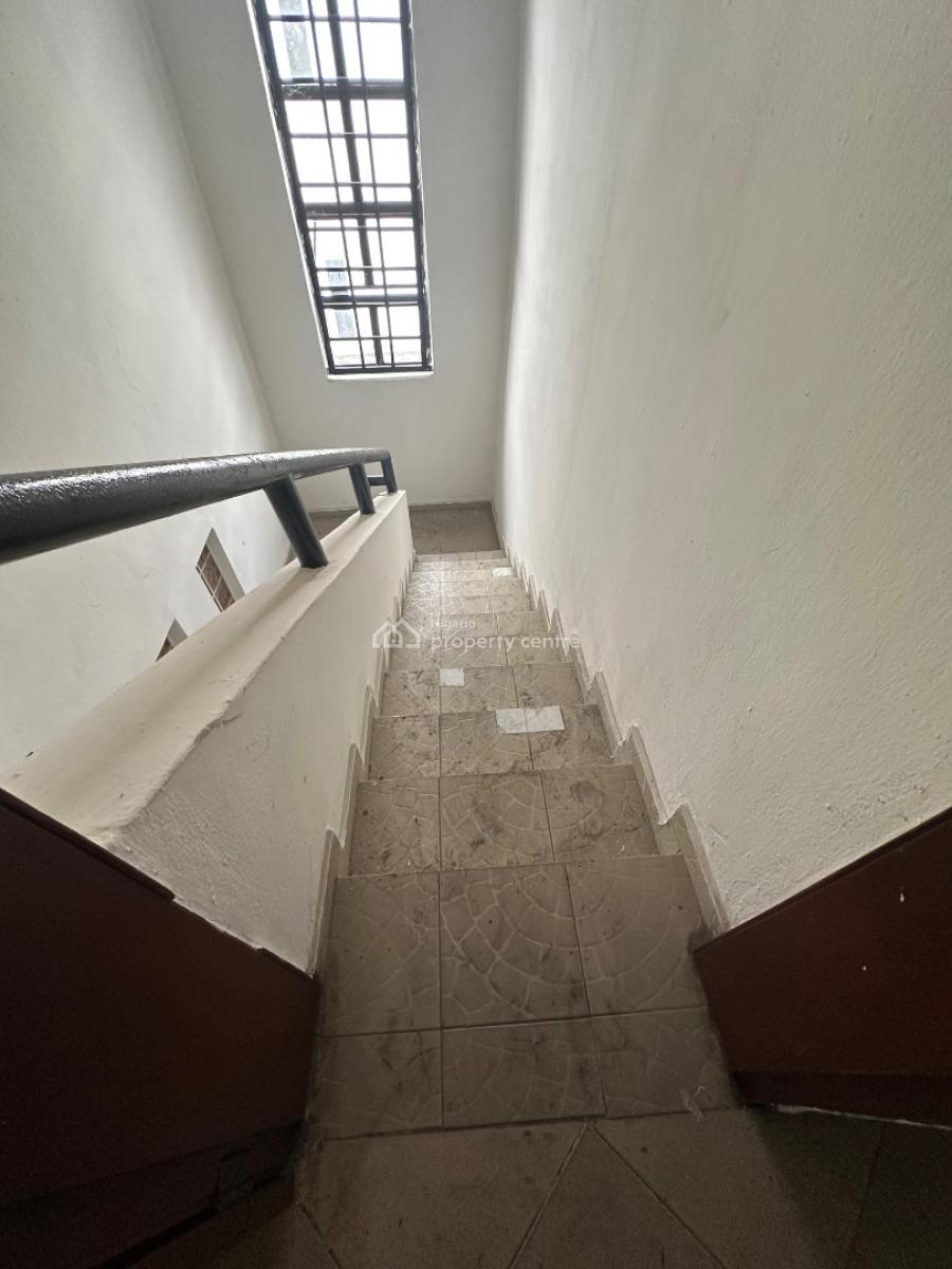 Executive 6 Bedroom Detached Duplex with a Bq, Mopol 19 Off Stadium Road, Elekahia, Port Harcourt, Rivers, Office Space for Rent