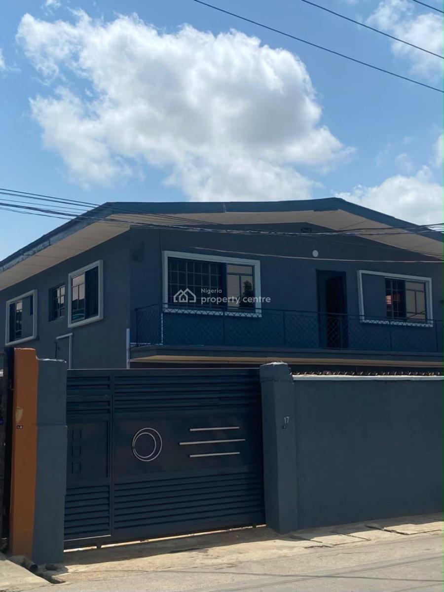 Serviced 3 Bedroom Flat Located Behind Maryland Mall, Sunmola Street,, Maryland, Lagos, Flat / Apartment for Rent