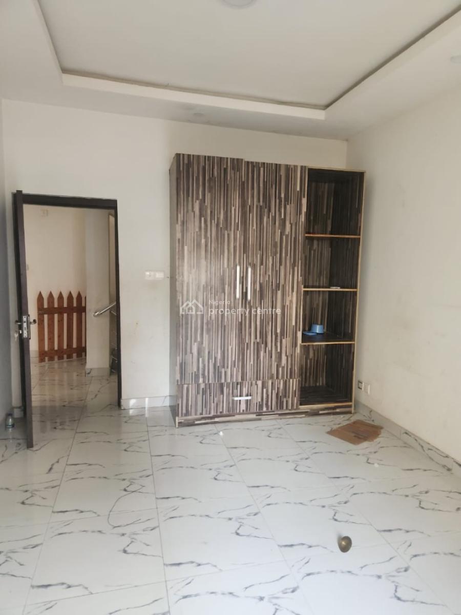 Fully Serviced 5 Bedroom Semi Detached Duplex + Bq, Osapa, Lekki, Lagos, Semi-detached Duplex for Rent