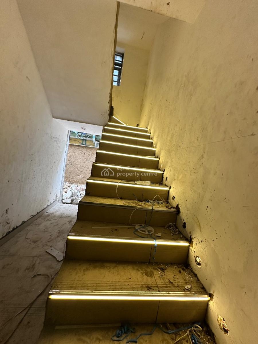 Luxury 1 Bed Apartment with Rooftop Lounge for Airbnb, Free Wifi, Shortlet Investment. at 90% Completion., Akoka, Yaba, Lagos, Flat / Apartment for Sale