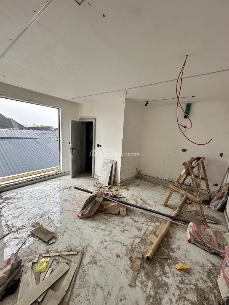 Luxury 1 Bed Apartment with Rooftop Lounge for Airbnb, Free Wifi, Shortlet Investment. at 90% Completion., Akoka, Yaba, Lagos, Flat / Apartment for Sale