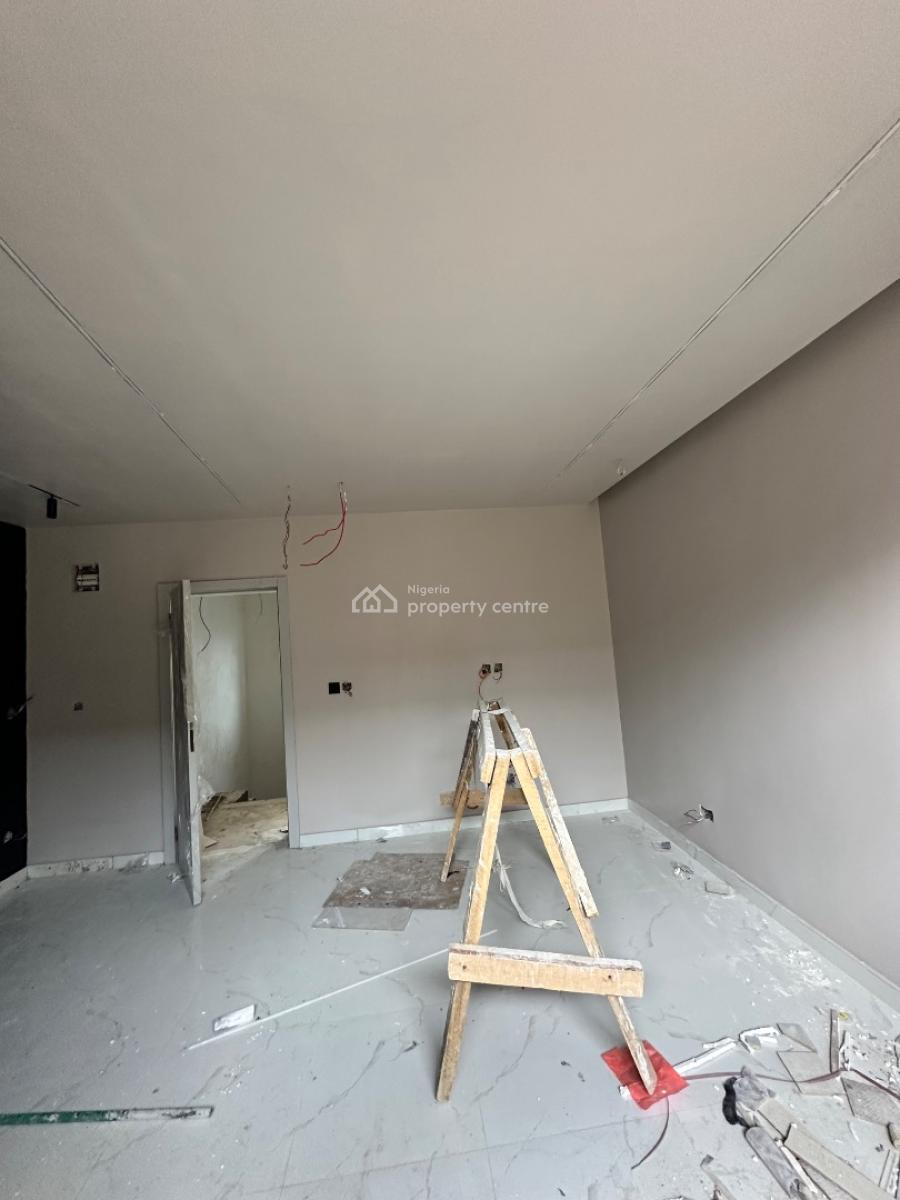 Luxury 1 Bed Apartment with Rooftop Lounge for Airbnb, Free Wifi, Shortlet Investment. at 90% Completion., Akoka, Yaba, Lagos, Flat / Apartment for Sale