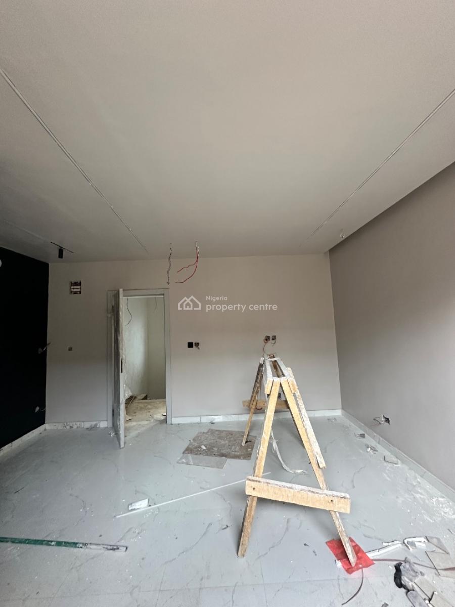 Luxury 1 Bed Apartment with Rooftop Lounge for Airbnb, Free Wifi, Shortlet Investment. at 90% Completion., Akoka, Yaba, Lagos, Flat / Apartment for Sale
