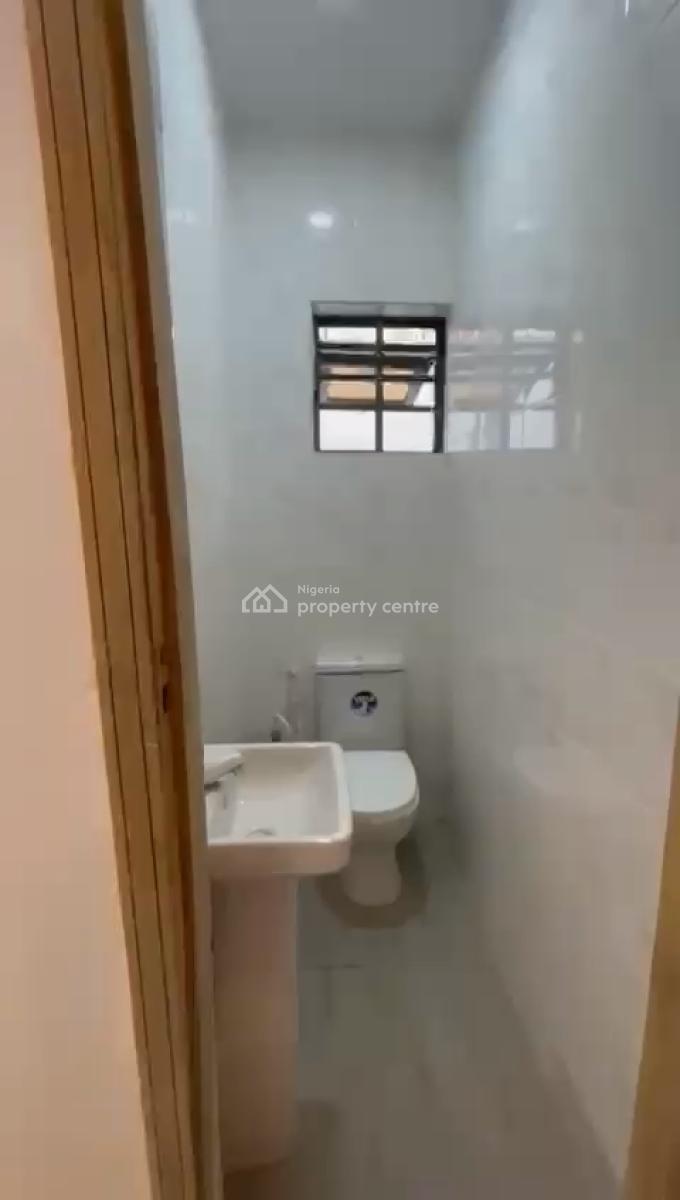 Built to Taste Modern 2 , Bedroom Apartment (ensuite), Cement Axis, Slightly Off Ikeja, Mangoro, Ikeja, Lagos, Flat / Apartment for Rent