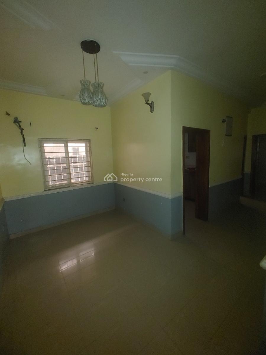 Very Spacious 3 Bedroom in a Call Estate, Sangotedo, Sangotedo, Ajah, Lagos, Flat / Apartment for Rent
