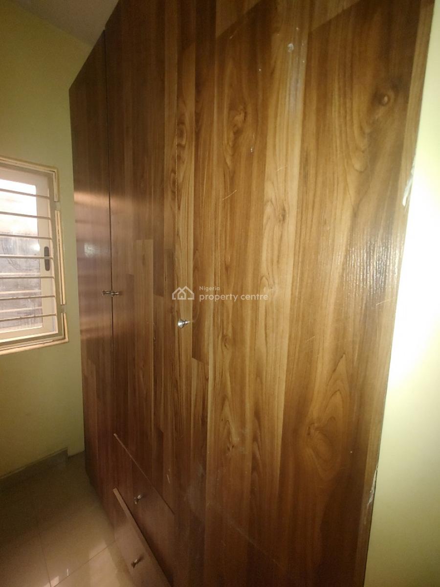 Very Spacious 3 Bedroom in a Call Estate, Sangotedo, Sangotedo, Ajah, Lagos, Flat / Apartment for Rent