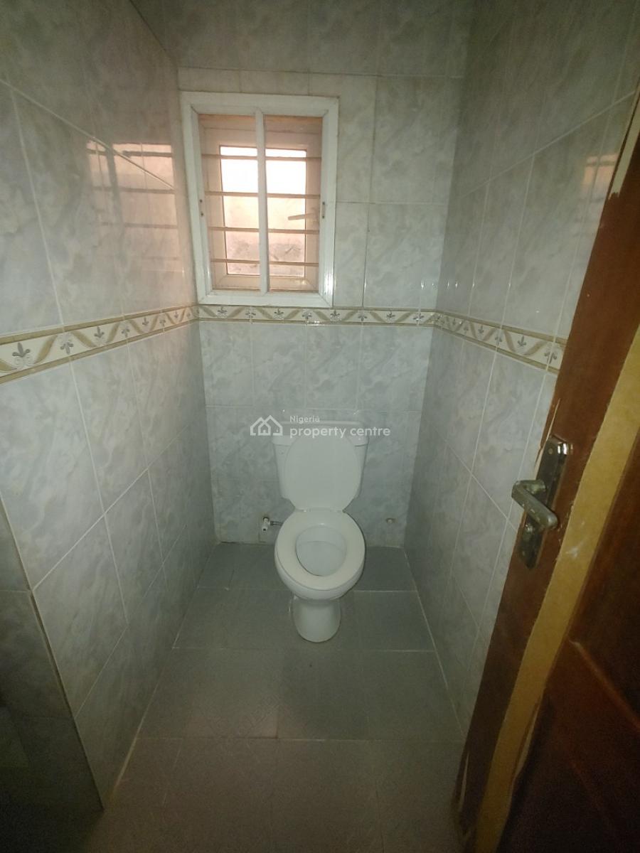 Very Spacious 3 Bedroom in a Call Estate, Sangotedo, Sangotedo, Ajah, Lagos, Flat / Apartment for Rent