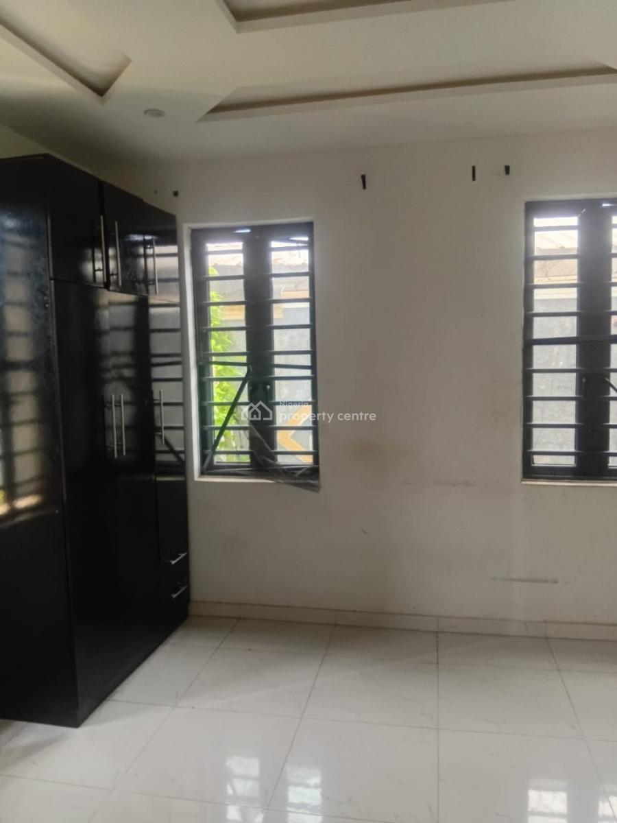 Well Maintained 3bedroom Flat, Bankole, Bogije, Ibeju Lekki, Lagos, Flat / Apartment for Rent