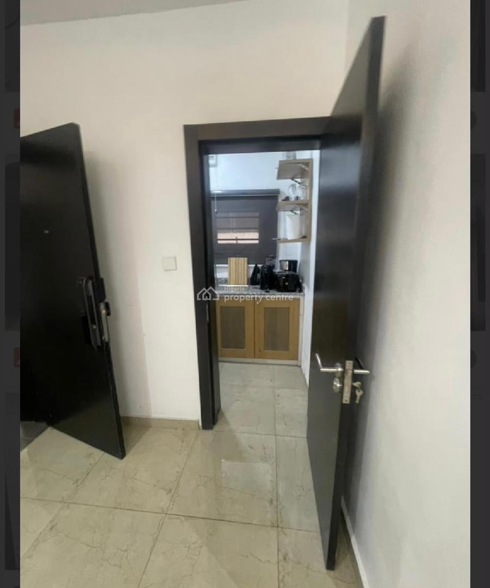 This Newly Renovated 3 Bedroom Apartment, Ikoyi, Ikoyi, Lagos, Flat / Apartment for Rent