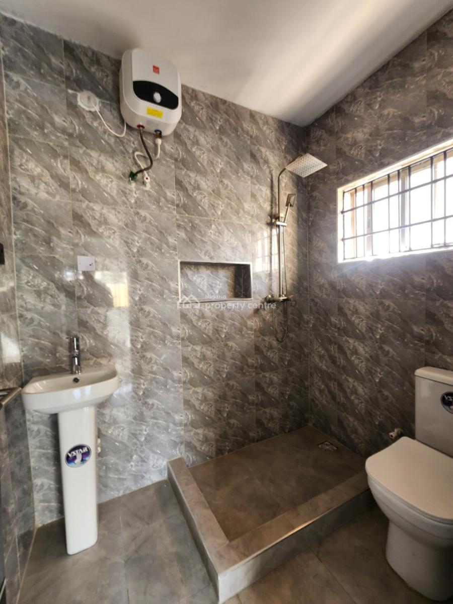 of  3bedrm Duplex All Rooms Ensuite.    with One Bq, Maryland, Lagos, Terraced Duplex for Rent