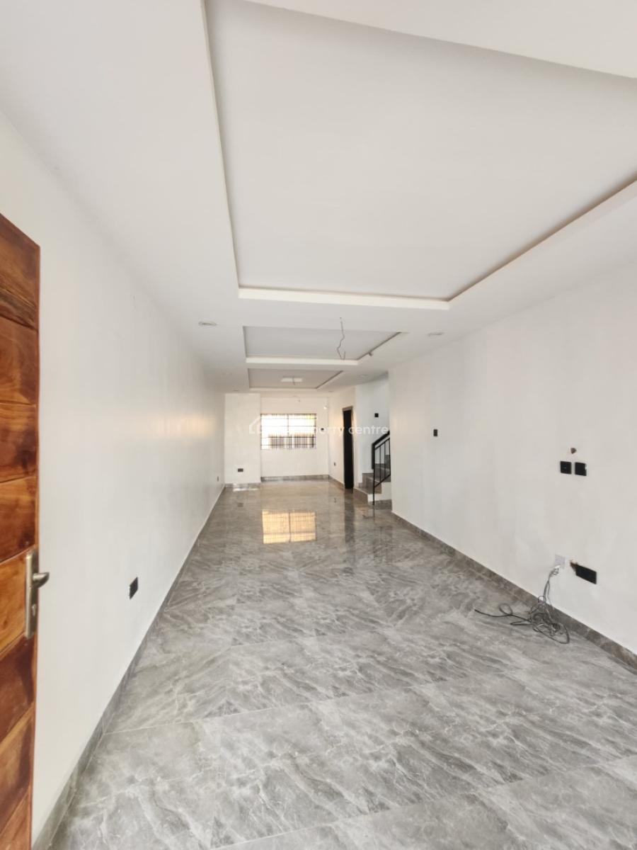 of  3bedrm Duplex All Rooms Ensuite.    with One Bq, Maryland, Lagos, Terraced Duplex for Rent
