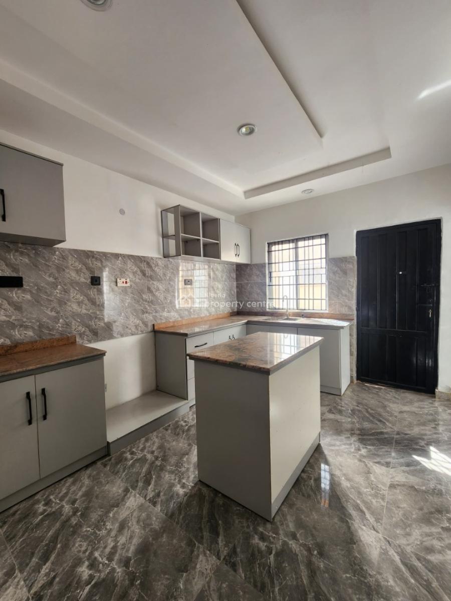 of  3bedrm Duplex All Rooms Ensuite.    with One Bq, Maryland, Lagos, Terraced Duplex for Rent