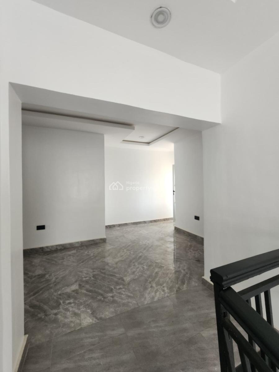 of  3bedrm Duplex All Rooms Ensuite.    with One Bq, Maryland, Lagos, Terraced Duplex for Rent