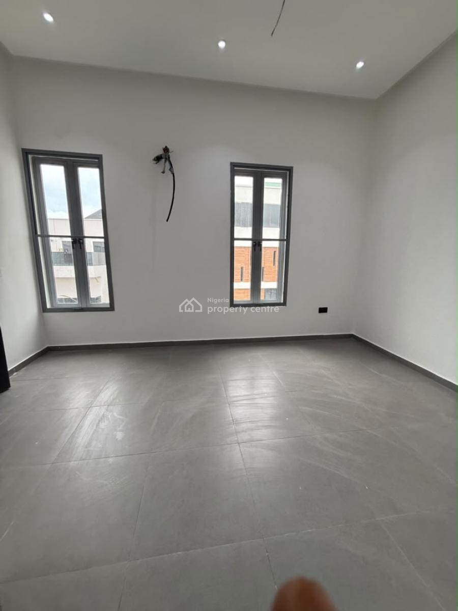 Classic 4bed on Two Floors, Lekki Phase 1, Lekki, Lagos, Terraced Duplex for Sale