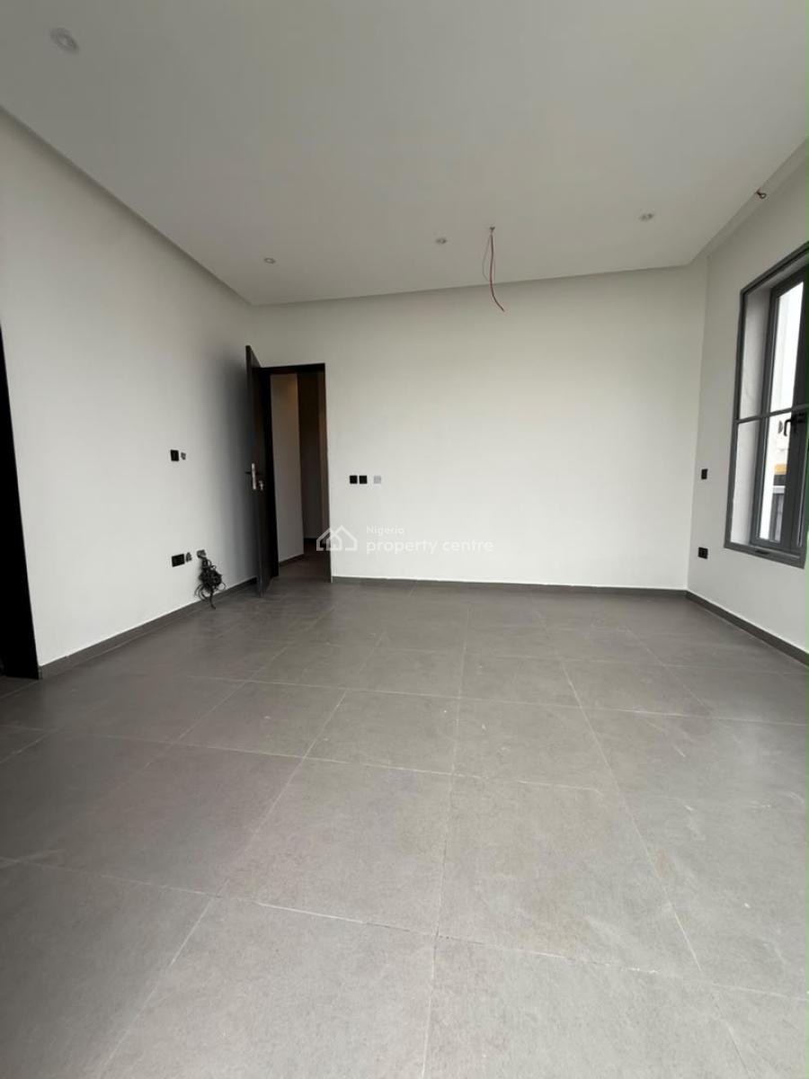 Classic 4bed on Two Floors, Lekki Phase 1, Lekki, Lagos, Terraced Duplex for Sale