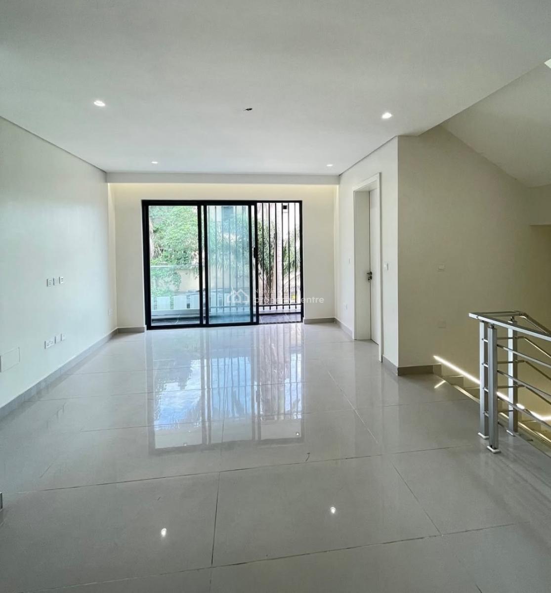 Stunning 5 Bedroom Semi Detached Duplex with Swimming Pool and Bq, Ikoyi, Ikoyi, Lagos, Semi-detached Duplex for Sale