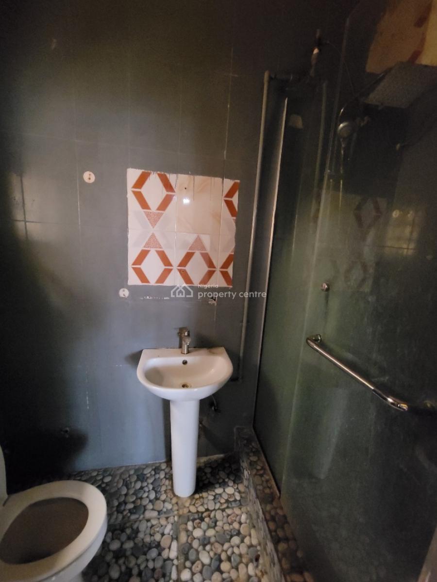 Standard and Spacious 3-bedroom Apartment in a Call to Access Estate, Agungi Lekki, Agungi, Lekki, Lagos, Flat / Apartment for Rent