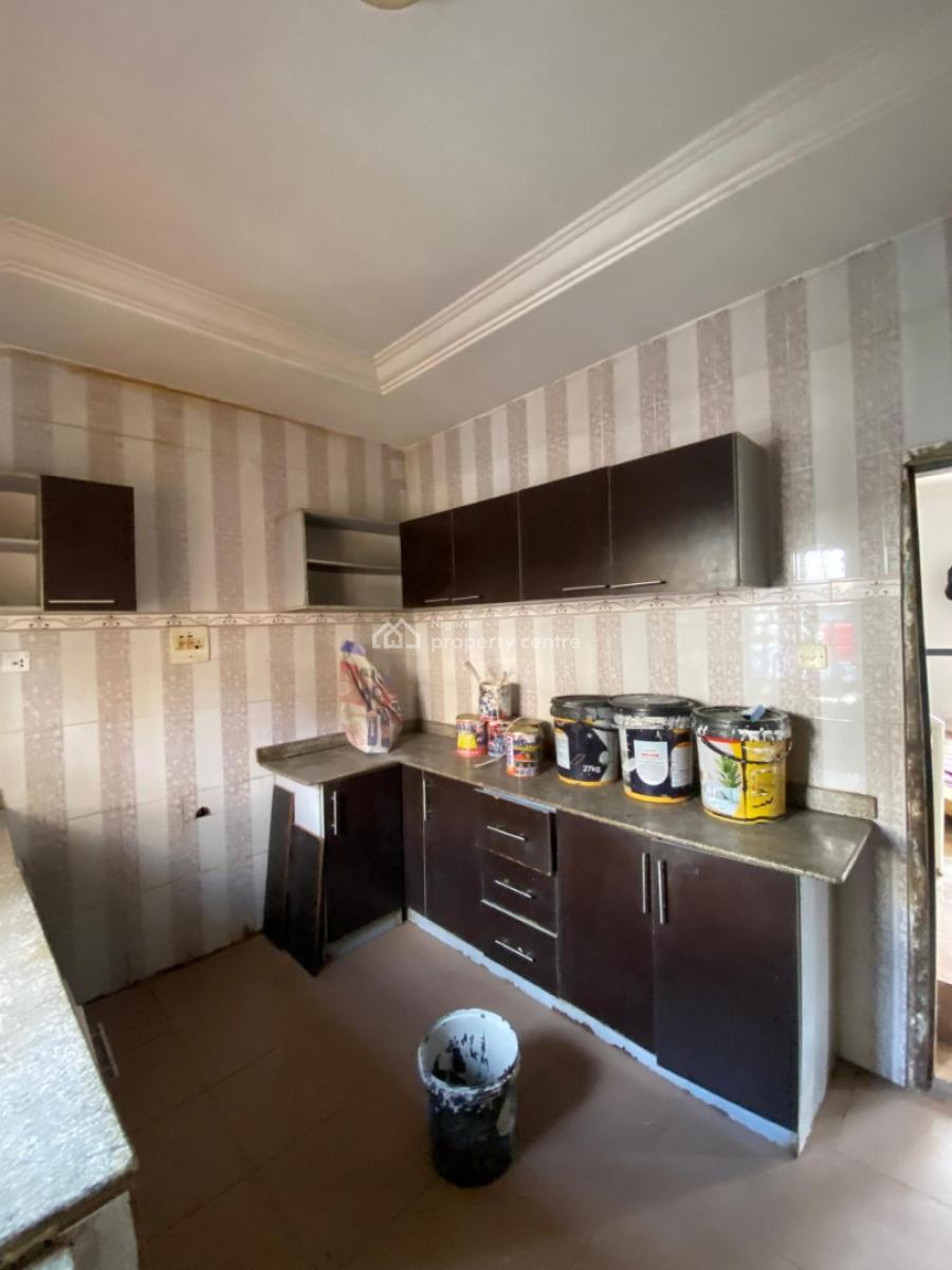 Newly Renovated 3 Bedroom Duplex with B/q, Army Estate, Kurudu, Abuja, Terraced Duplex for Sale