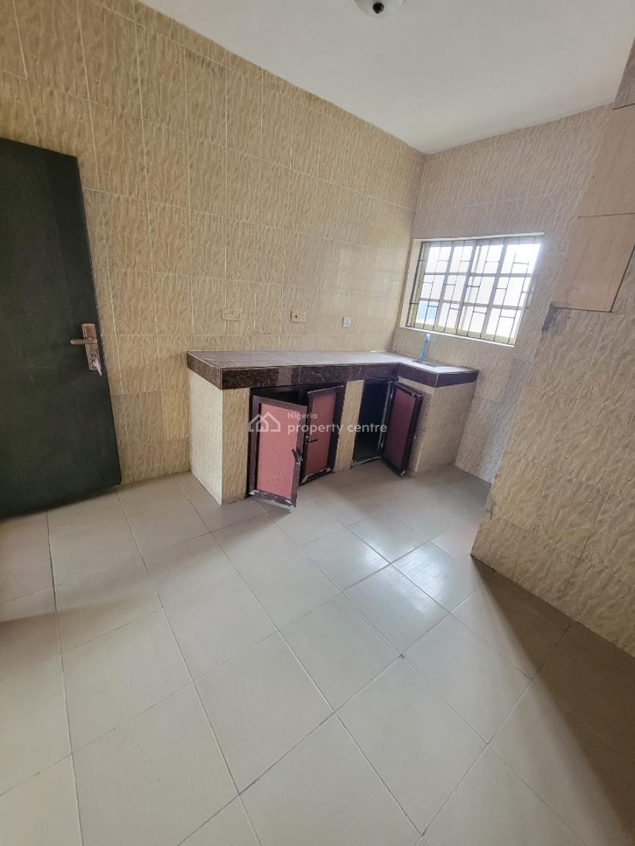 Spacious and Sharp 3bedroom Apartment, United Estate, Sangotedo, Ajah, Lagos, Flat / Apartment for Rent