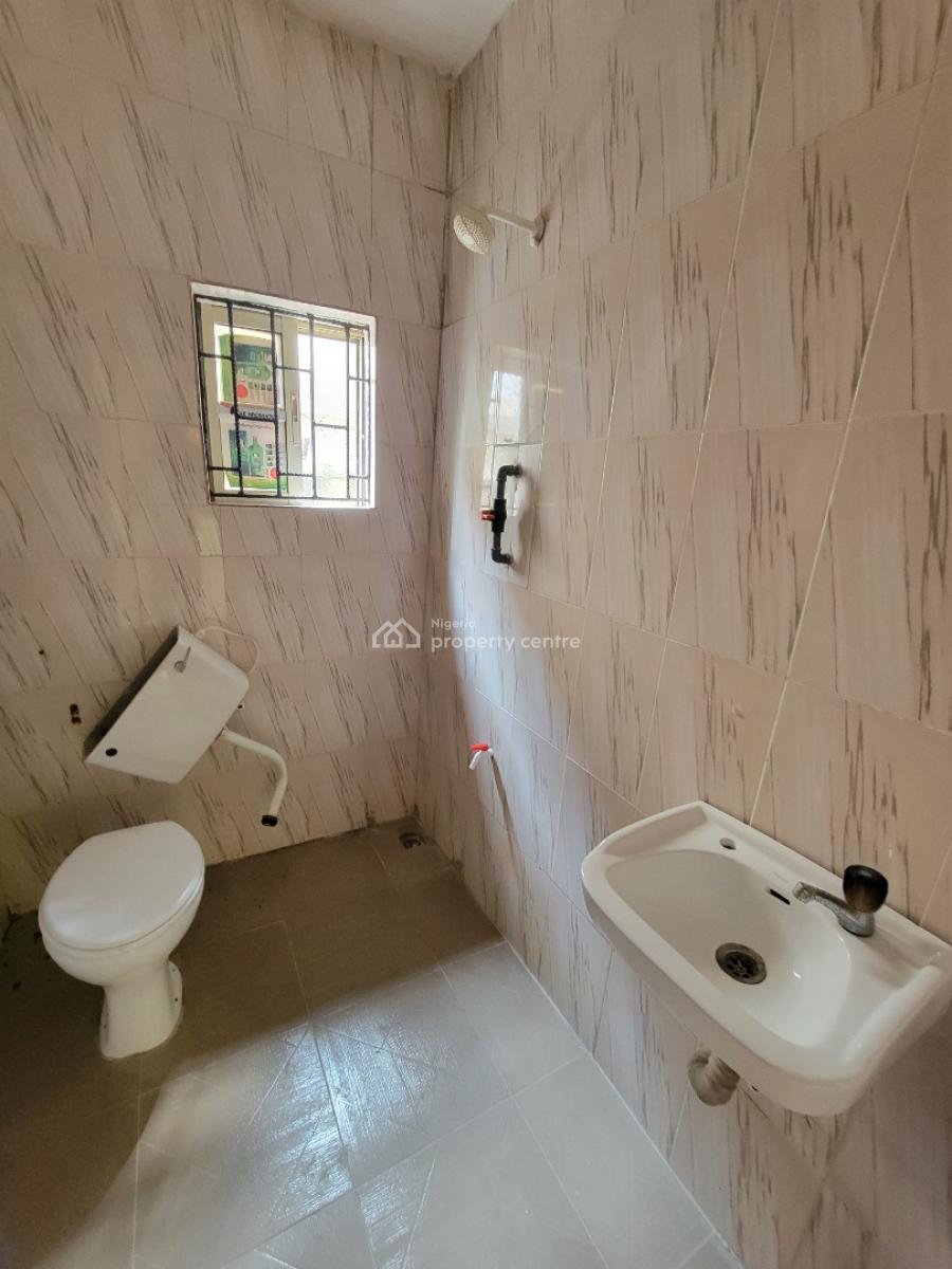 Spacious and Sharp 3bedroom Apartment, United Estate, Sangotedo, Ajah, Lagos, Flat / Apartment for Rent