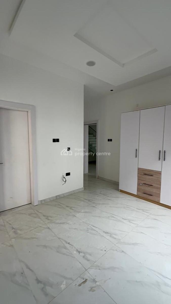 5 Bedroom Semi Detached Duplex at Ikeja Gra, Ikeja Gra, Ikeja, Lagos, Semi-detached Duplex for Sale
