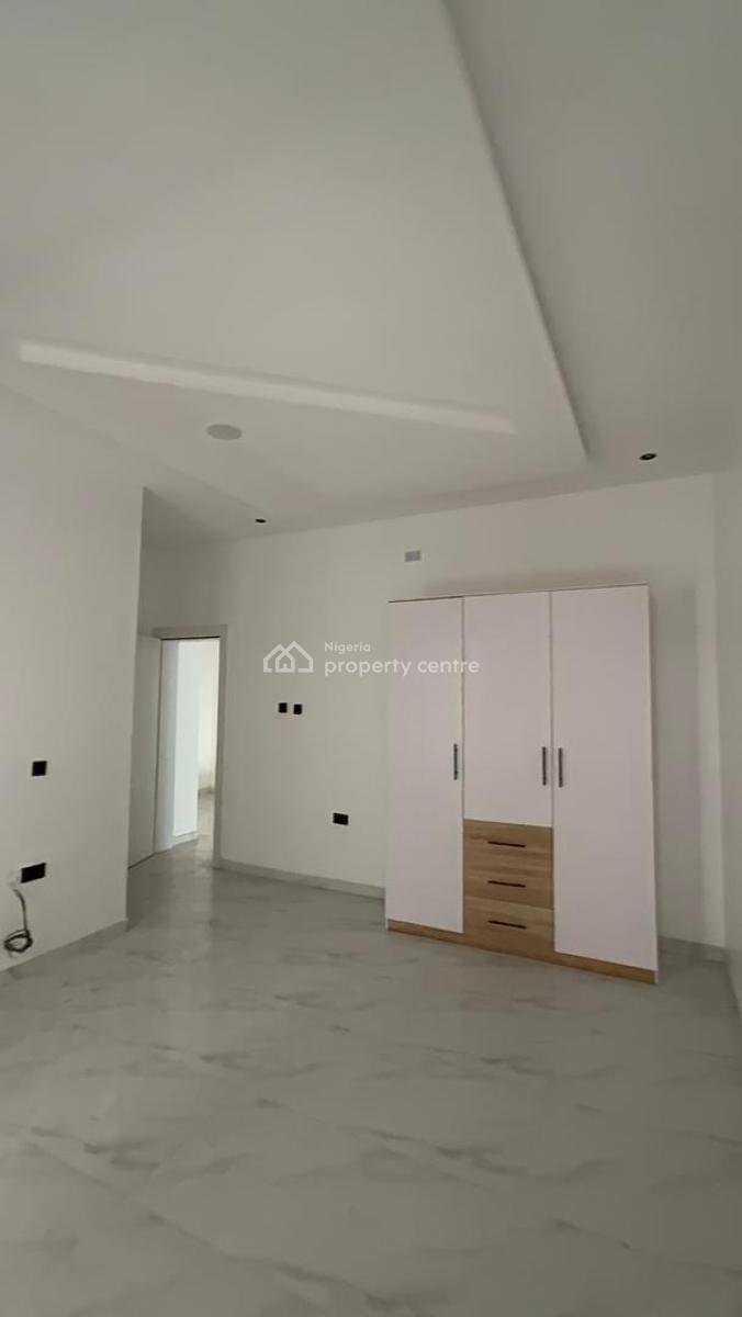 5 Bedroom Semi Detached Duplex at Ikeja Gra, Ikeja Gra, Ikeja, Lagos, Semi-detached Duplex for Sale