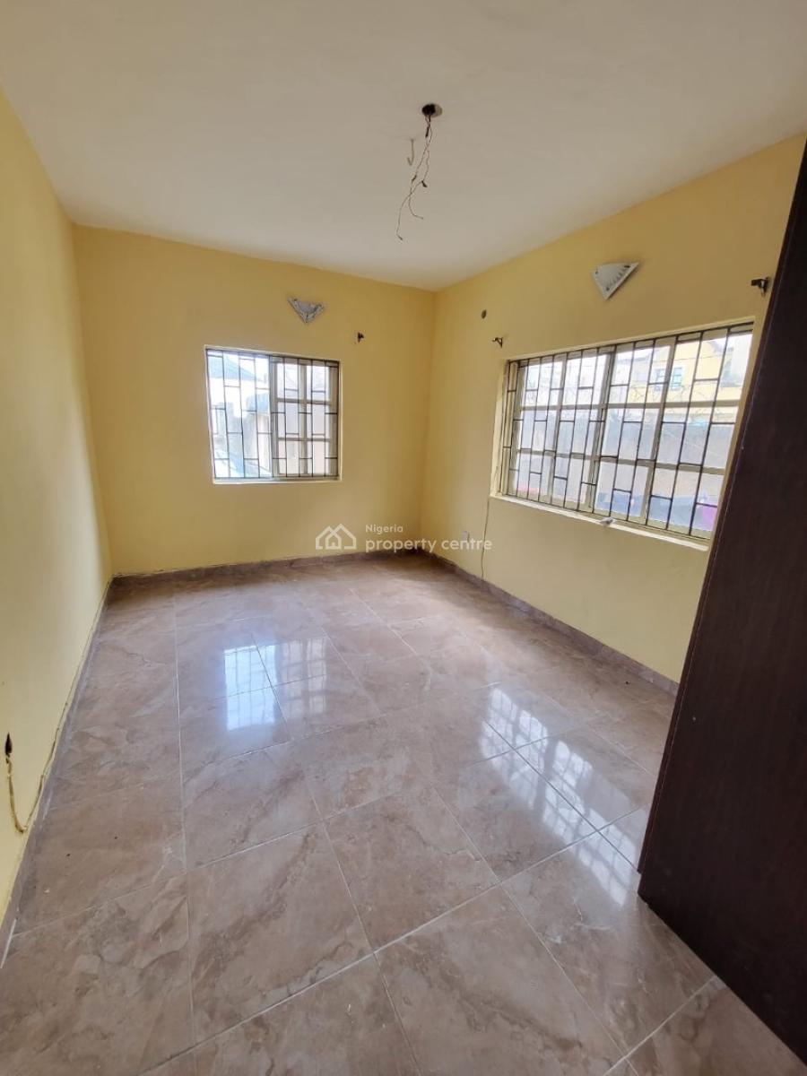 Cleane and Serene 3bedroom Flat, Sangotedo, Ajah, Lagos, Flat / Apartment for Rent