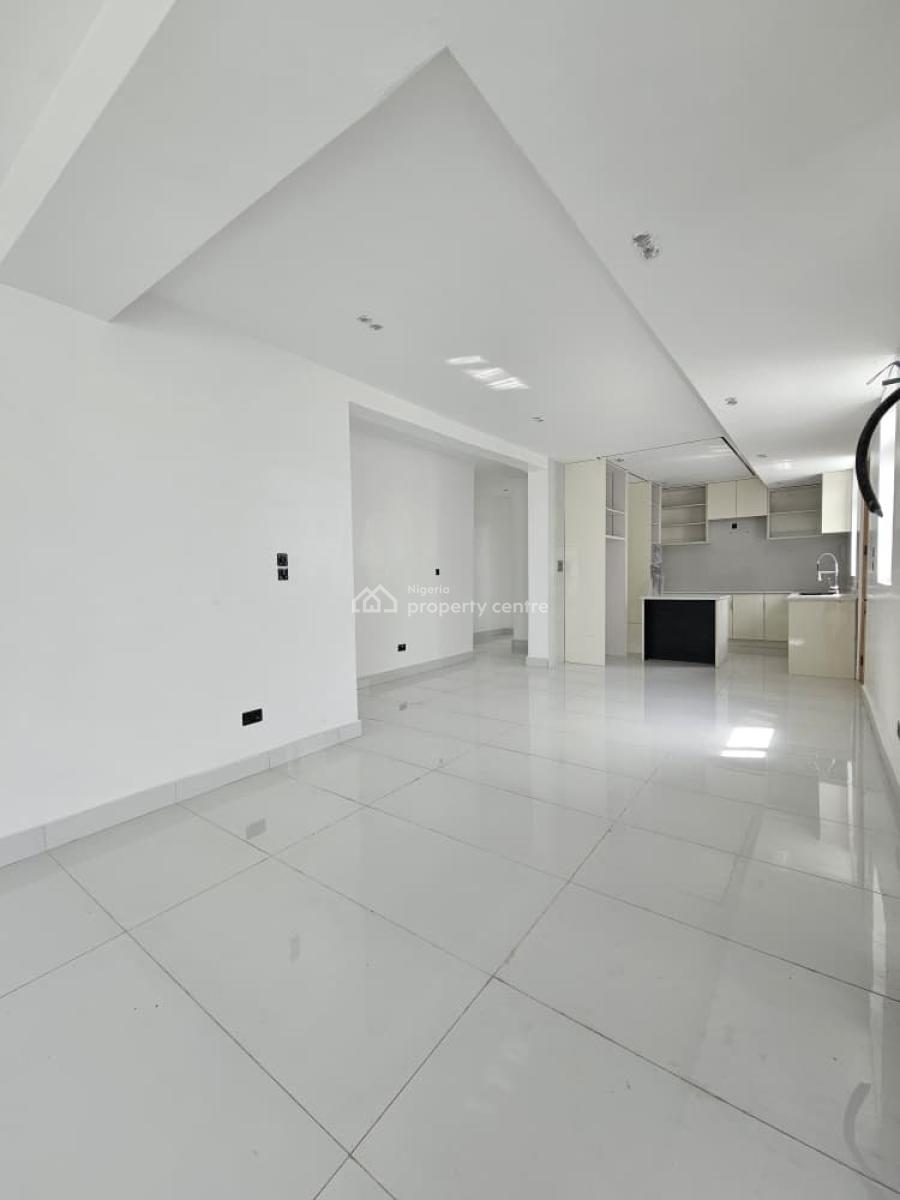 Luxuriously Built 3 Bedroom Apartment with Pool and Gym, Ikate, Lekki, Lagos, Block of Flats for Sale