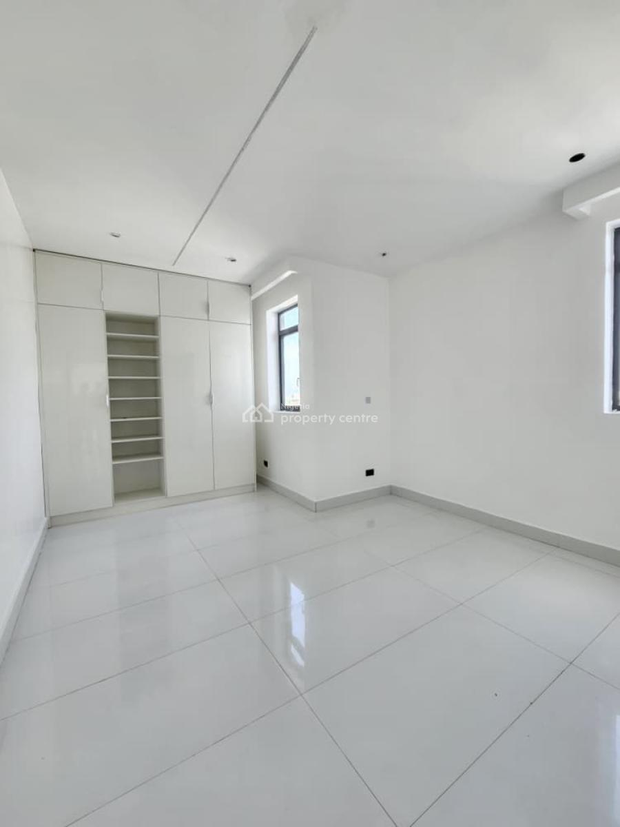 Luxuriously Built 3 Bedroom Apartment with Pool and Gym, Ikate, Lekki, Lagos, Block of Flats for Sale