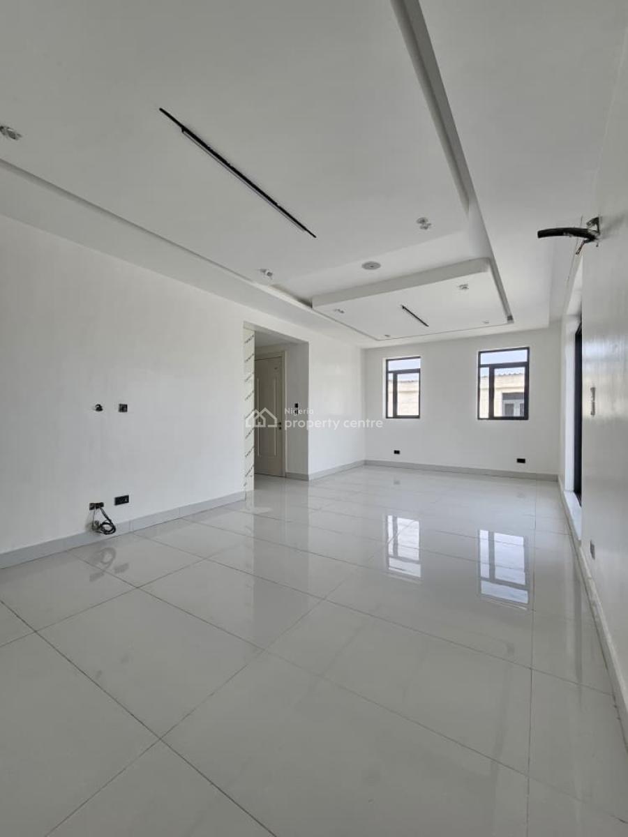 Luxuriously Built 3 Bedroom Apartment with Pool and Gym, Ikate, Lekki, Lagos, Block of Flats for Sale